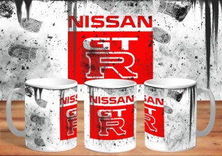 HRNEK - Nisan GT R